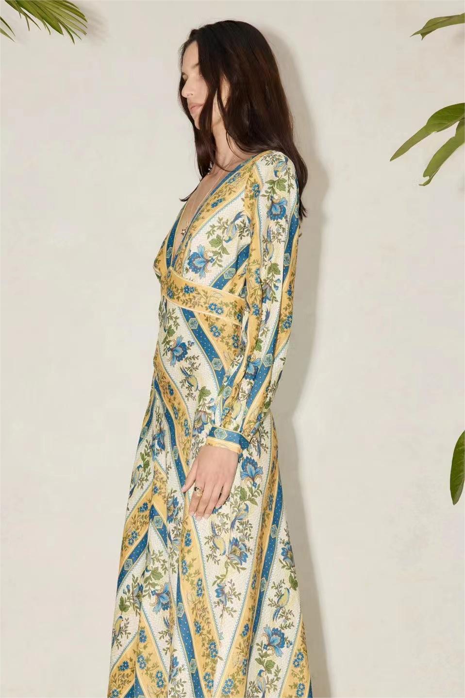 V-neck Long Sleeve Maxi Dress