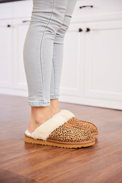 Stefanie Leopard Faux Fur Slipper