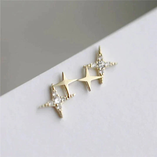 Star Stud Earrings With Zirconia in Gold