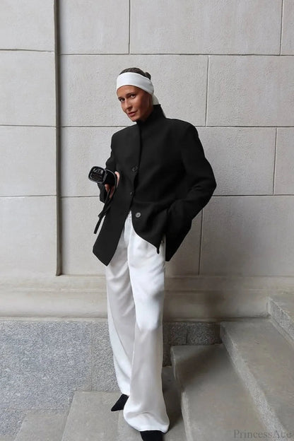 Minimalist White V-neck Relaxed Coat