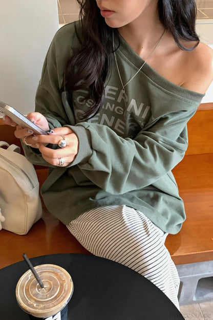 Off-shoulder Graphic Letter Relaxed Sweatshirt