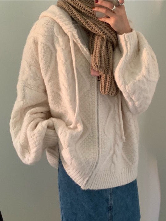 Classic Oversized White Cardigan With Hood and Zip