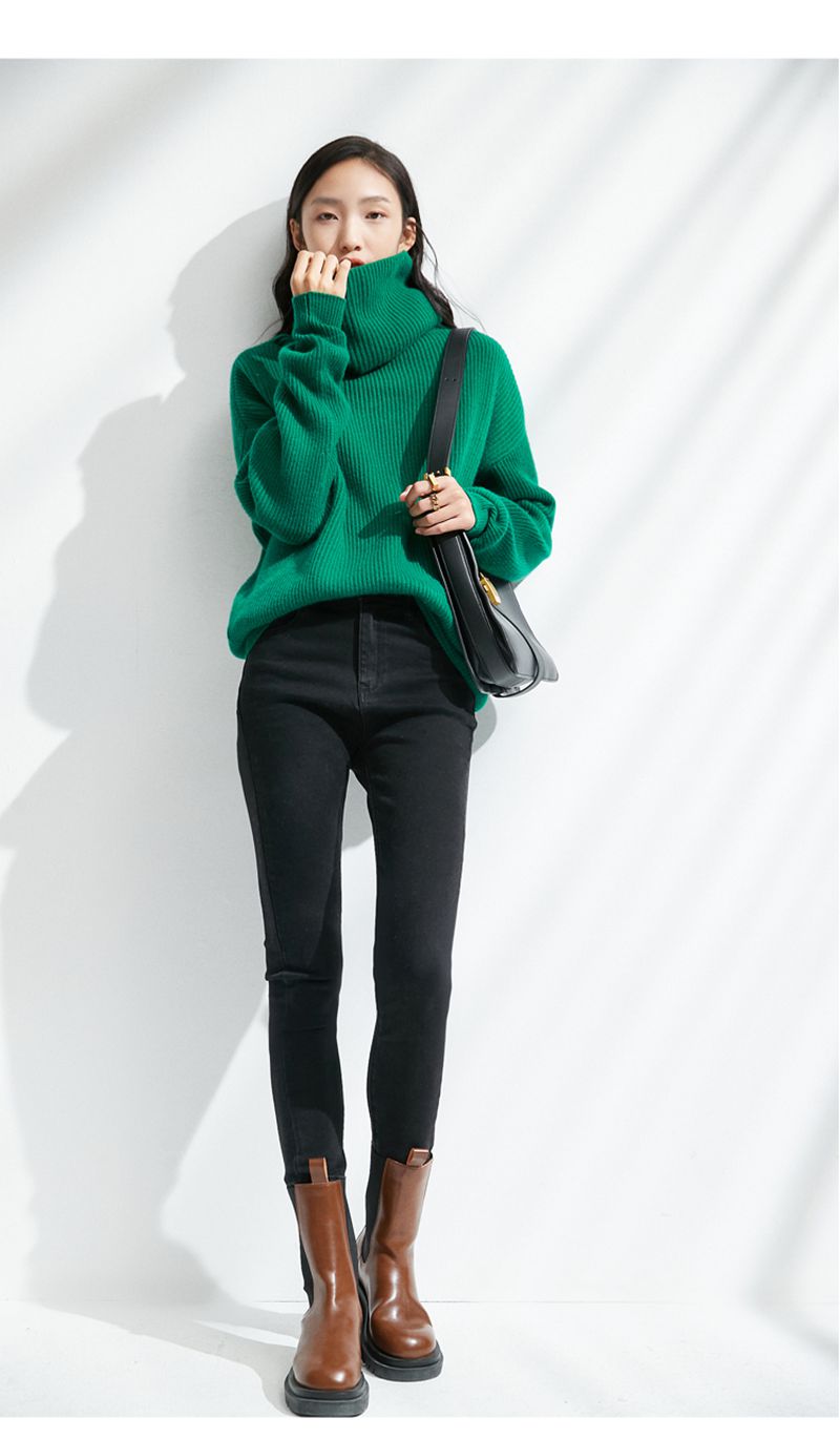 Yaretzi Sweater