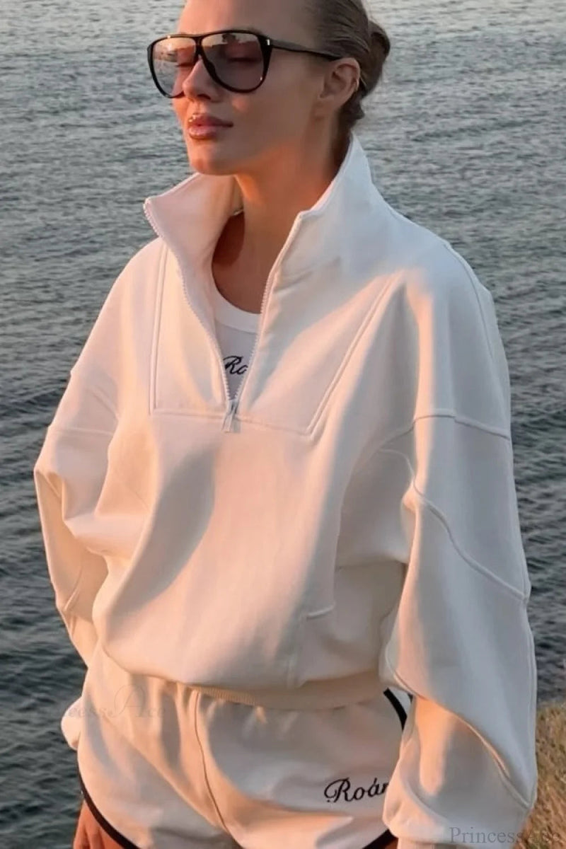 Minimalist Relaxed Stand Collar Half-zip Sweatshirts