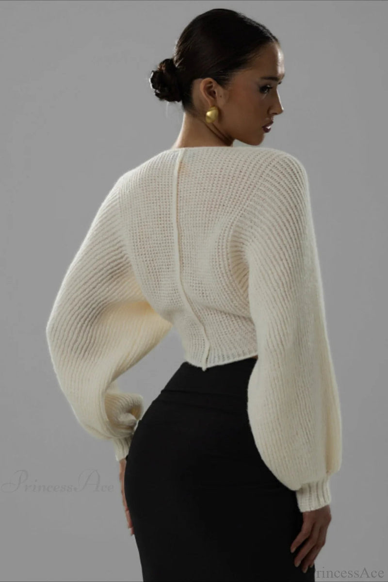 Stylish V-neck Cropped Sweater