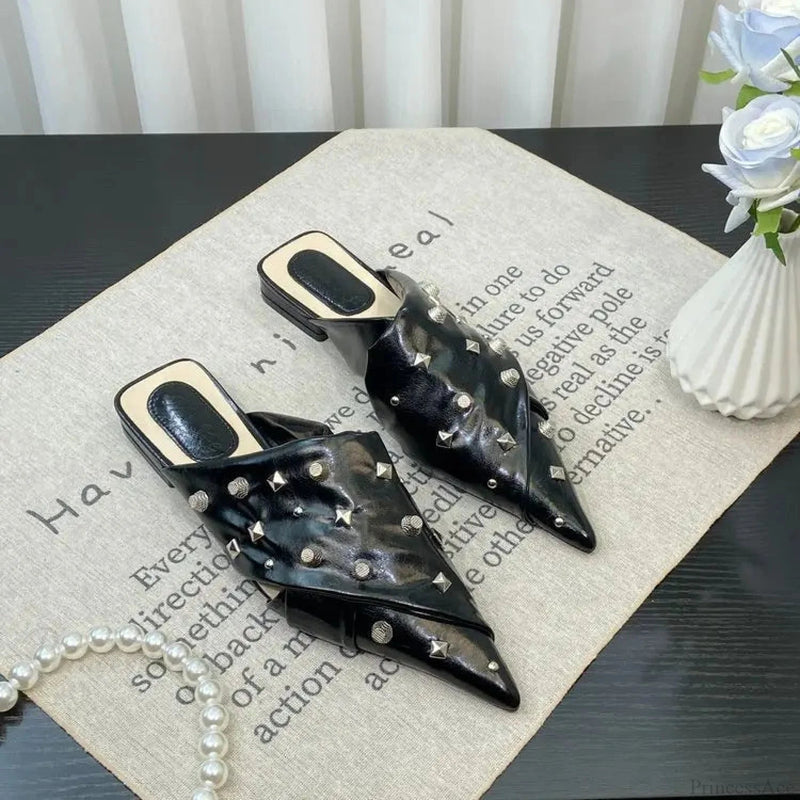 Synonyms Rivet Level Gothic Sandal
