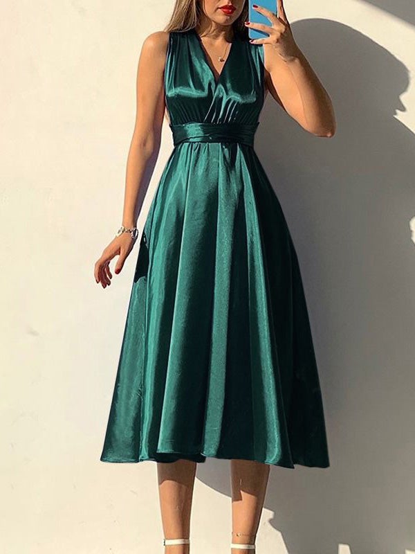 Plain Belted V-neck Bare Back Dress