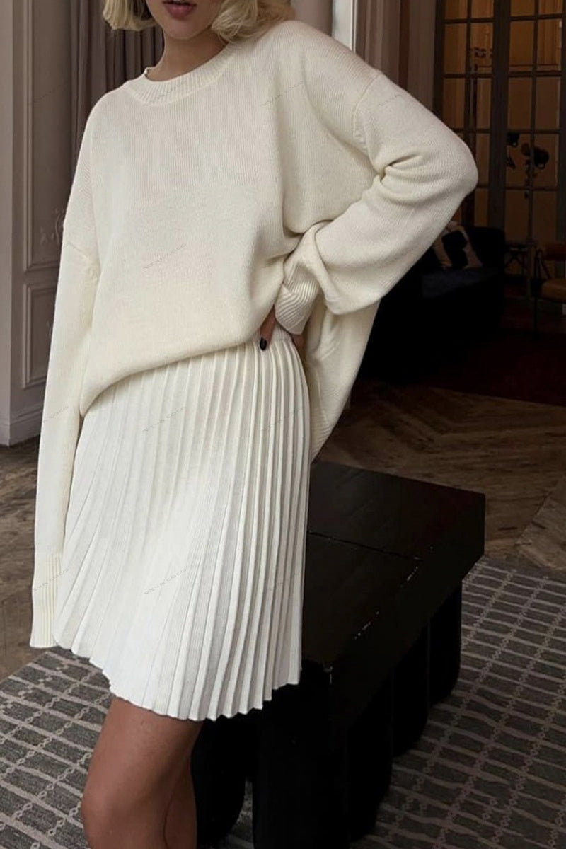 Color Pullover Round Neck Sweater & Pleated Skirt Set
