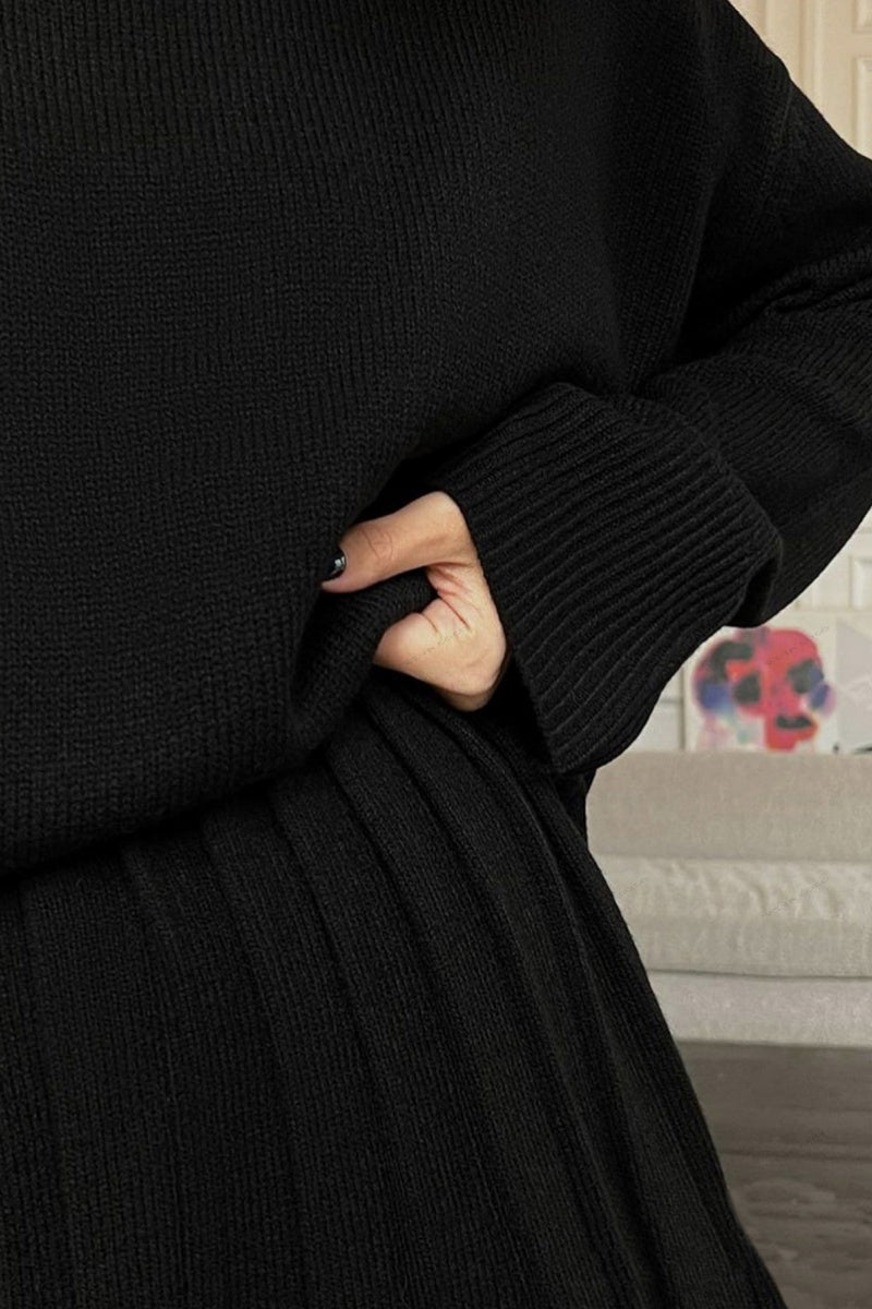 Color Pullover Round Neck Sweater & Pleated Skirt Set