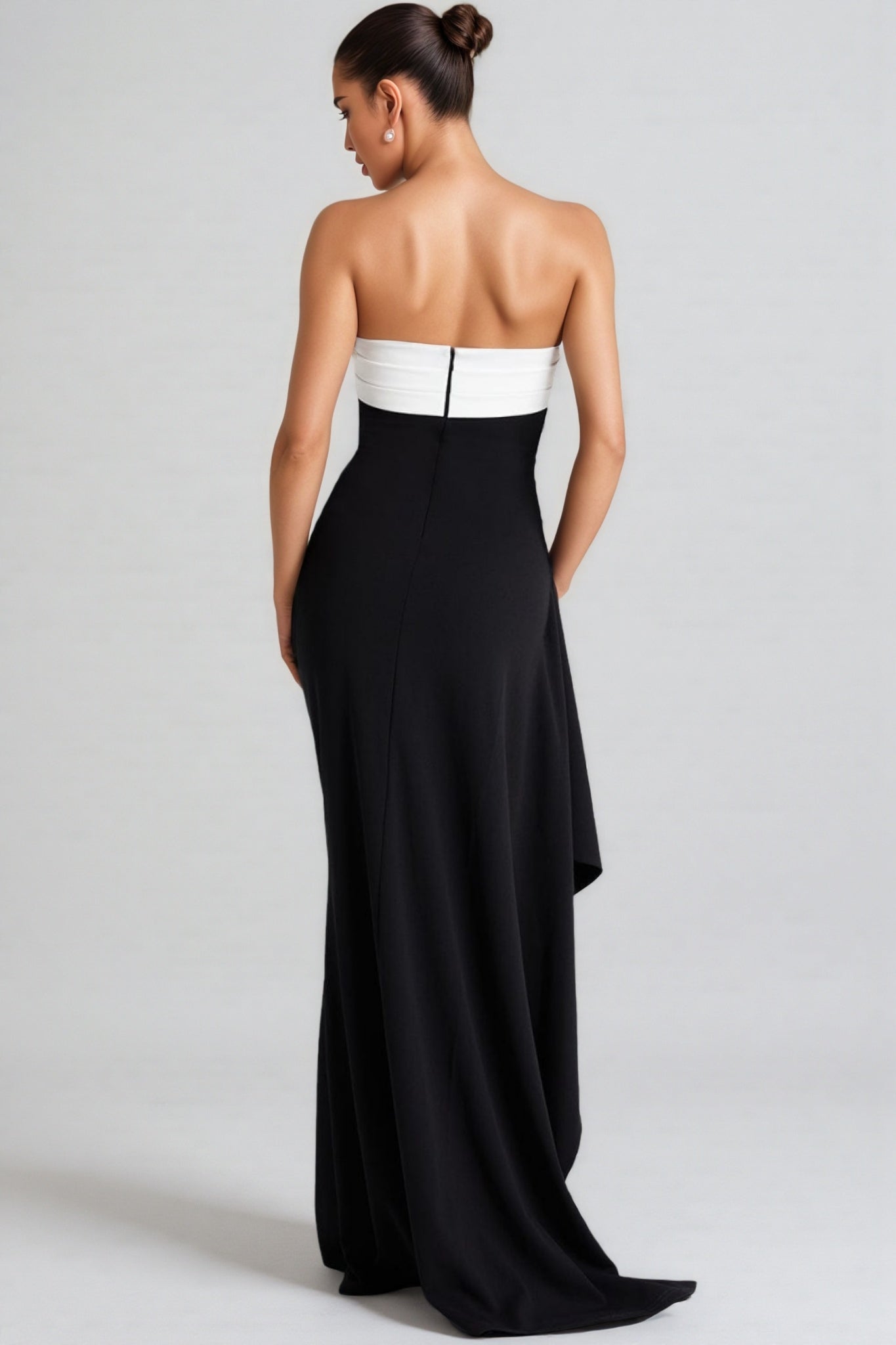 Yestin Backless High Split Maxi Dress